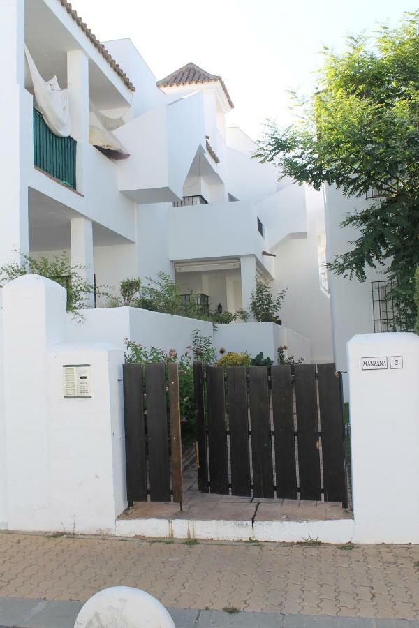 Apartamento En Urbanizacion Hacienda Golf Islantilla Isla Cristina Ngoại thất bức ảnh